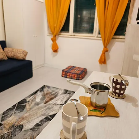 Apartment Bg-room