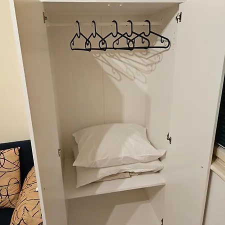 Bg-room Apartment